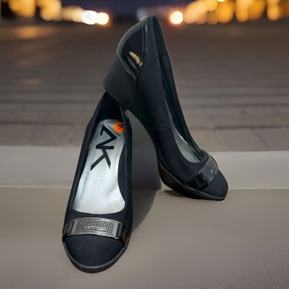 Anne Klein Sport Black Heels Size Sz9.5 Wedge Pump